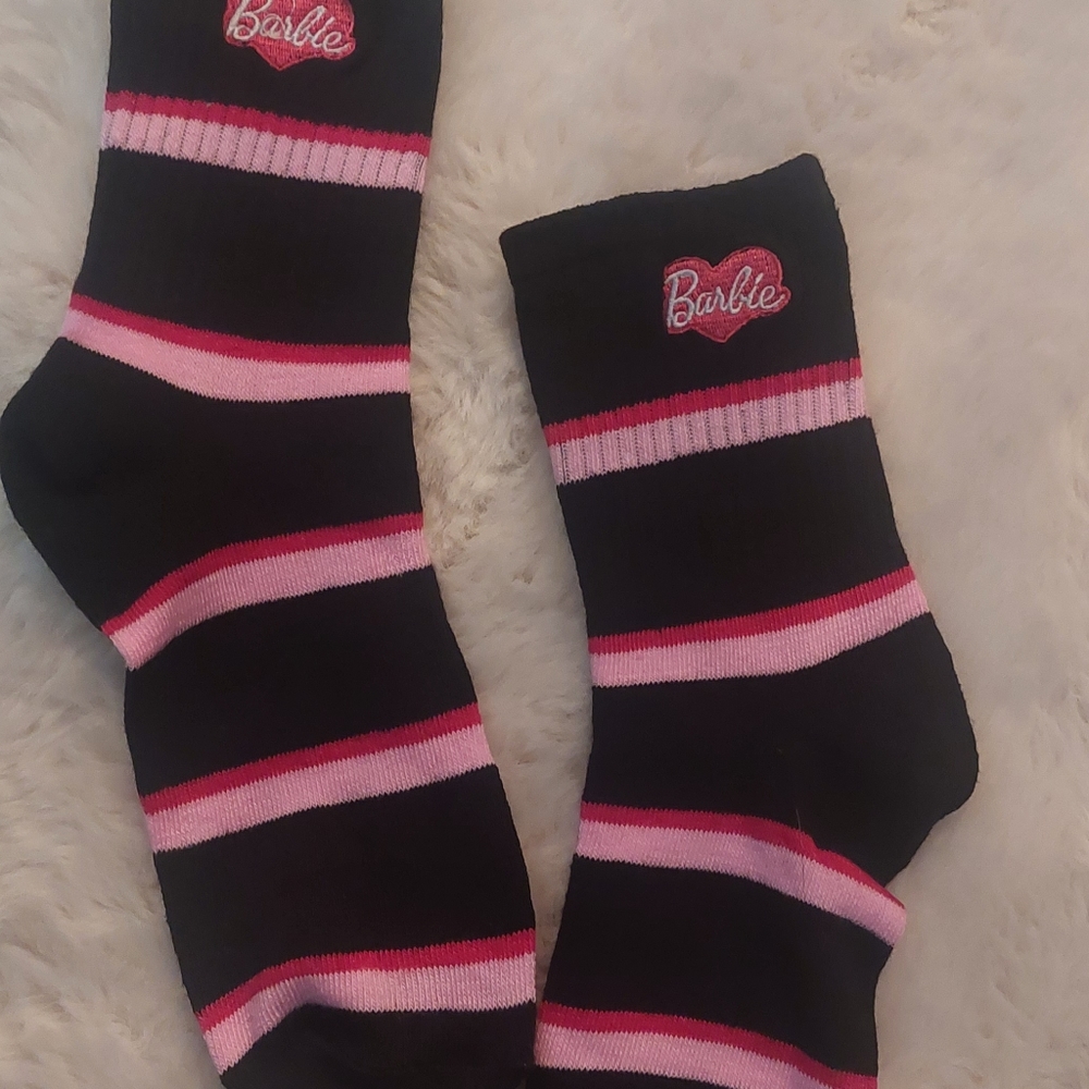 BARBIE SOCKS - 8 PAIRS - BLACK/PINK - Ages 10-99  SO CUTE!!  NEW NWT